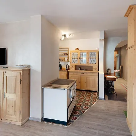Giulia Apartment Canazei